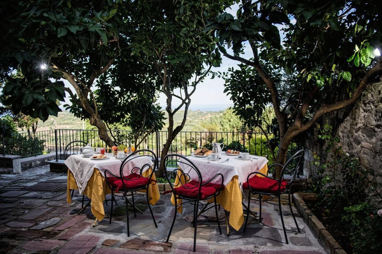 Hotel Villa Gli Asfodeli Tresnuraghes Екстер'єр фото