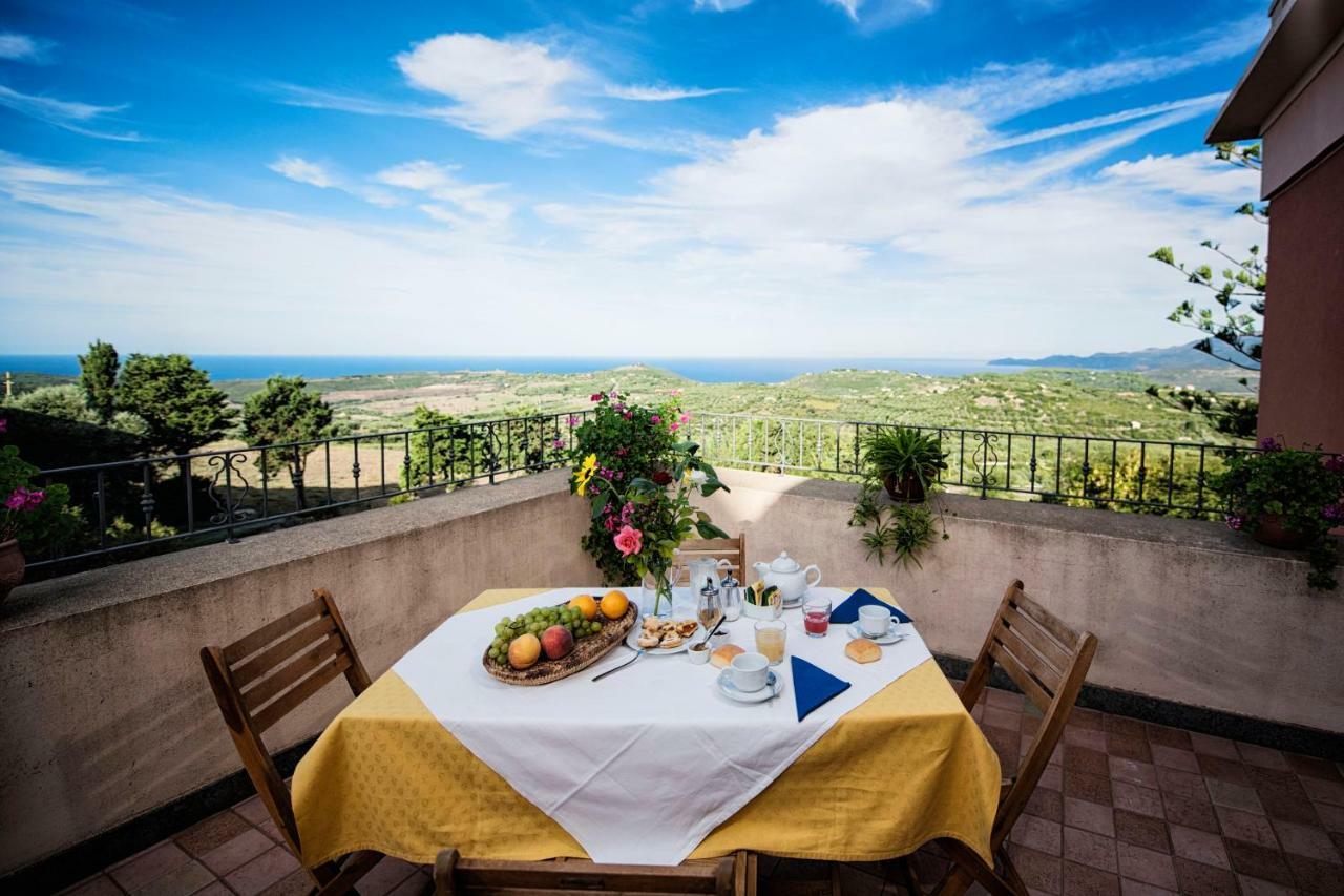 Hotel Villa Gli Asfodeli Tresnuraghes Екстер'єр фото